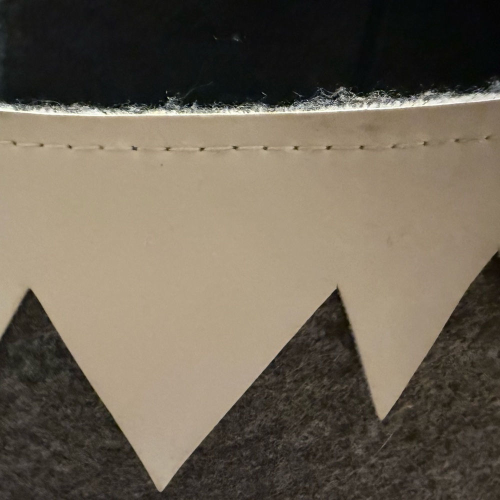 Shark Design Gray Storage Bin by PIKL - Picture 6 of 12